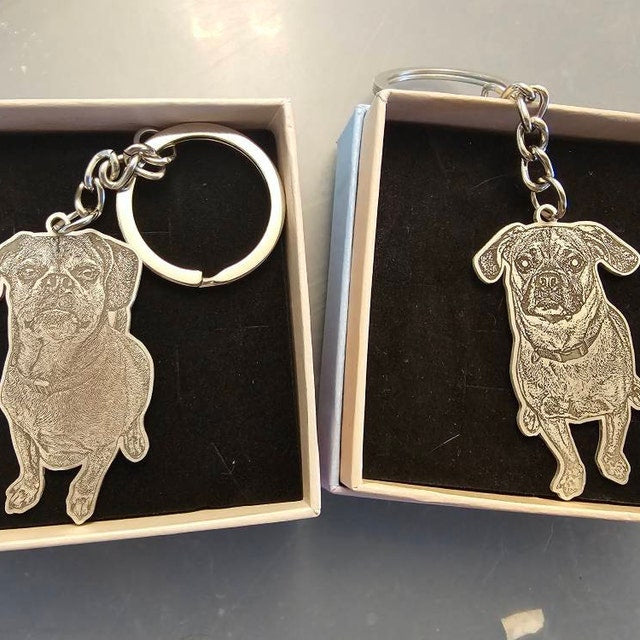 Personalized Engraved Pet Portrait Key Chain